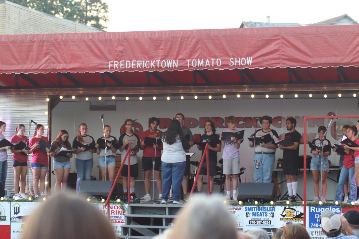 Select Choir At the Tomato Show